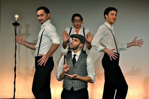 Les comédiens (de g. à d.) : Cristos Mitropoulos, Ali Bougheraba, Camille Favre-Bulle, Benjamin Falletto...