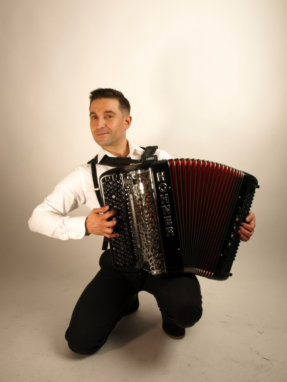 Le musicien : Olivier Selac. (Photos : C. Favre-Bulle)